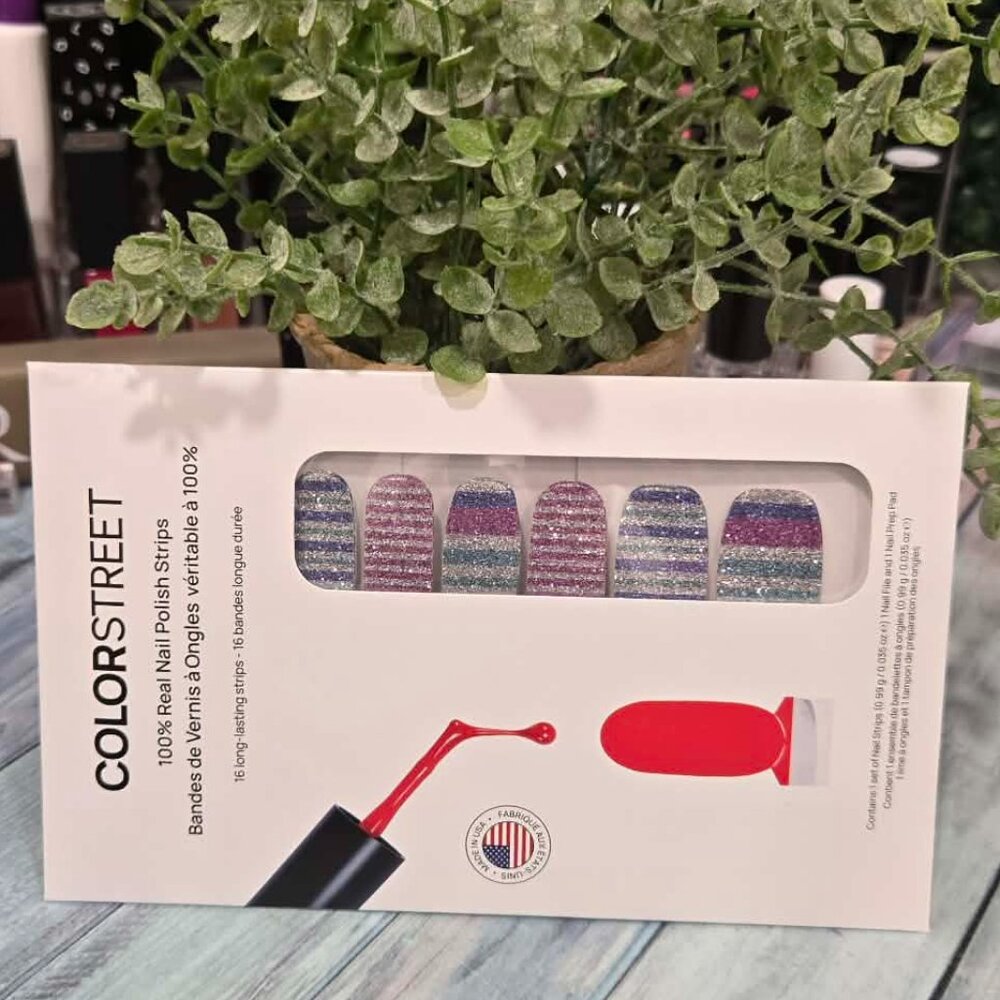 Color Street Spring Stripe Press On Nail Design